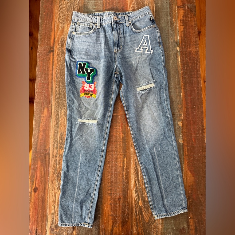 No Boundaries Women's Junior 9 Patched NY Distressed High-Rise Jeans | SKU 0760
